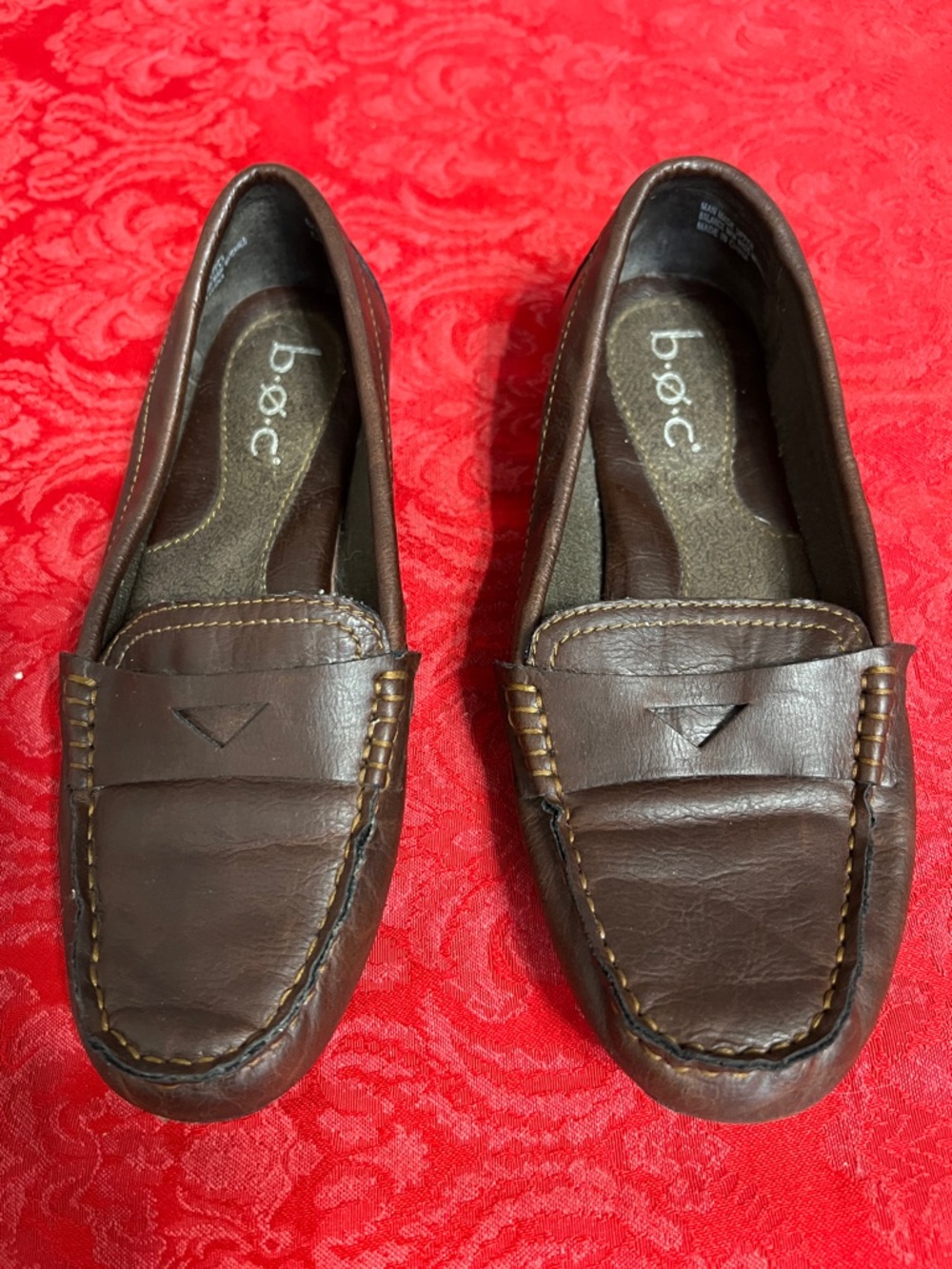 b.o.c. Brown Penny Loafers Women Size 6 Slip On Moc Toe Comfort